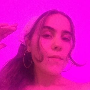 Meet your Posher, Louise